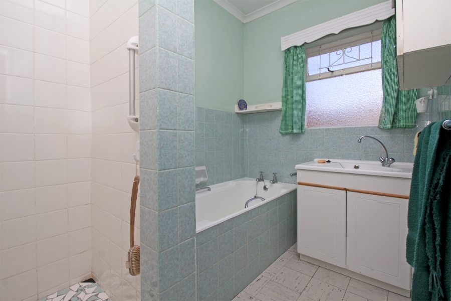 3 Bedroom Property for Sale in Fish Hoek Western Cape
